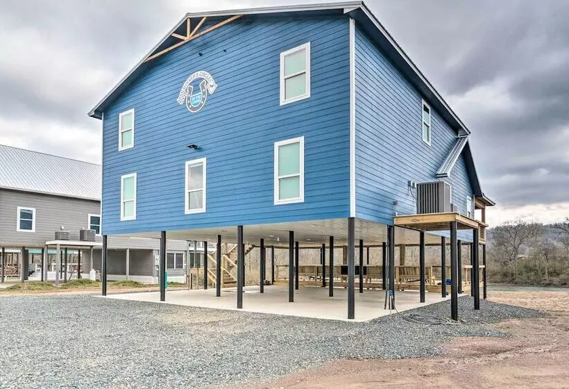 Upscale Riverfront Home W/ Beach & Fire Pit!