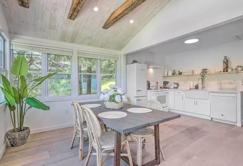 Catskills Sanctuary W/ Lake Access + Hot Tub