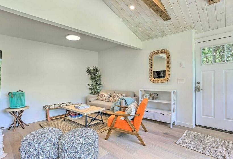 Catskills Sanctuary W/ Lake Access + Hot Tub