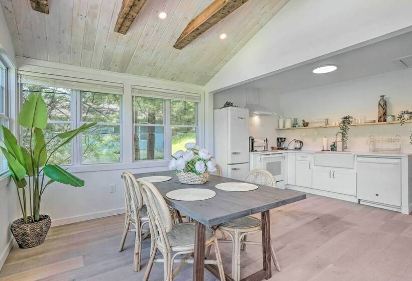 Catskills Sanctuary W/ Lake Access + Hot Tub