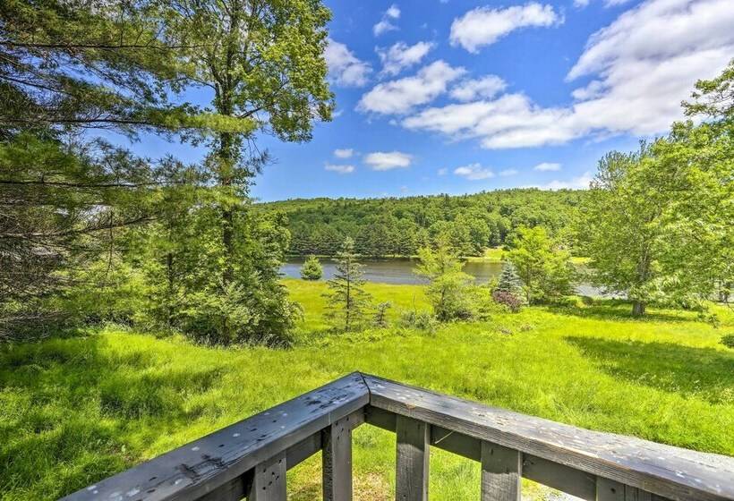 Catskills Sanctuary W/ Lake Access + Hot Tub