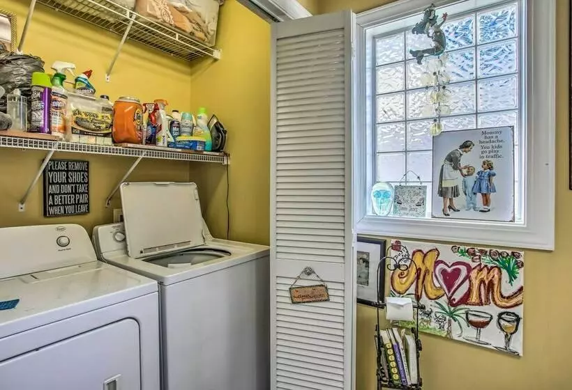 Coastal Retreat W/ Hot Tub: Steps To Beach!