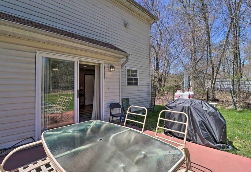 Colonial House In Quiet Area Near Camelback Resort