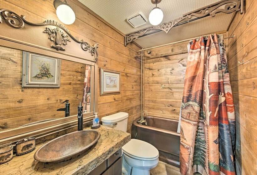 Family & Dog Friendly Serendipity Estates !