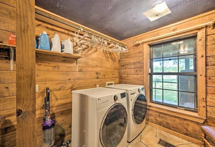 Family & Dog Friendly Serendipity Estates !