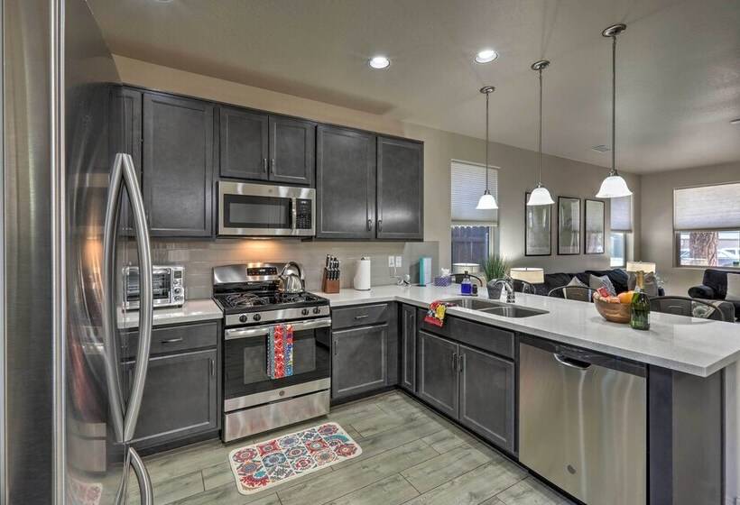 Centrally Located Flagstaff Vacation Home W/ Patio