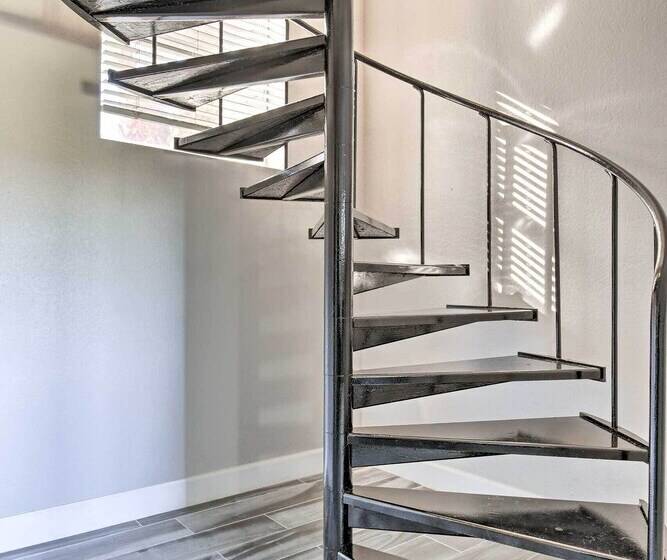 Fountain Hills Home W/ Pool & Mountain Views