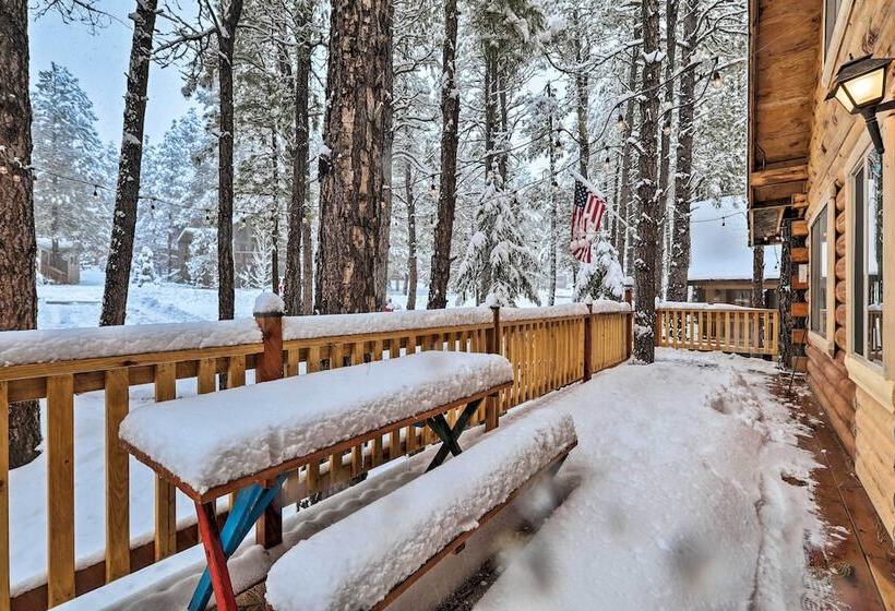 Fully Remodeled Munds Park Cabin: Deck & Fireplace