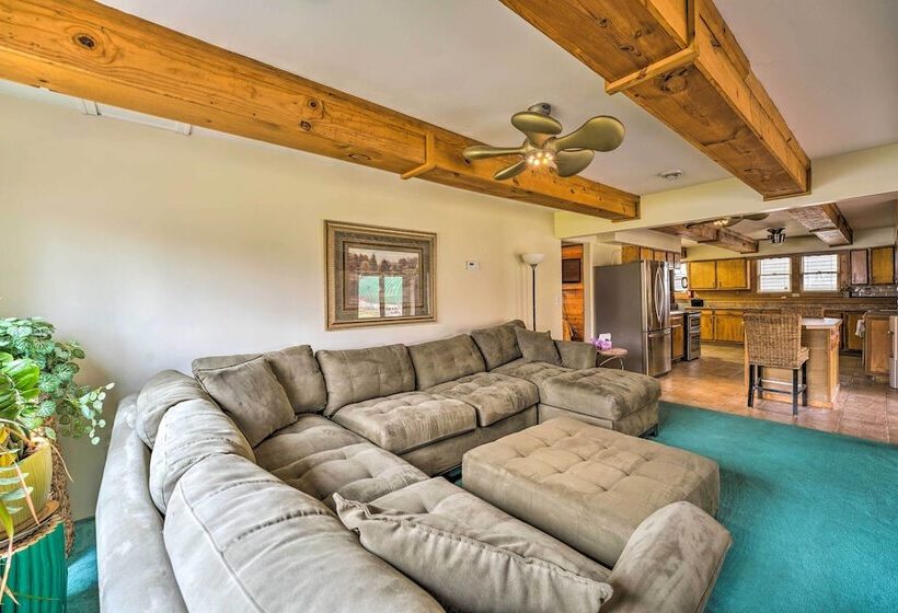 Lakefront Brohman Retreat W/ Dock & Fire Pit!