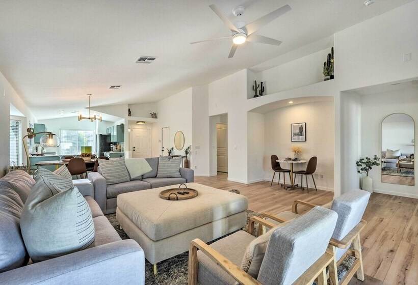 Modern Home W/ Putting Green, 2 Mi To Golfing