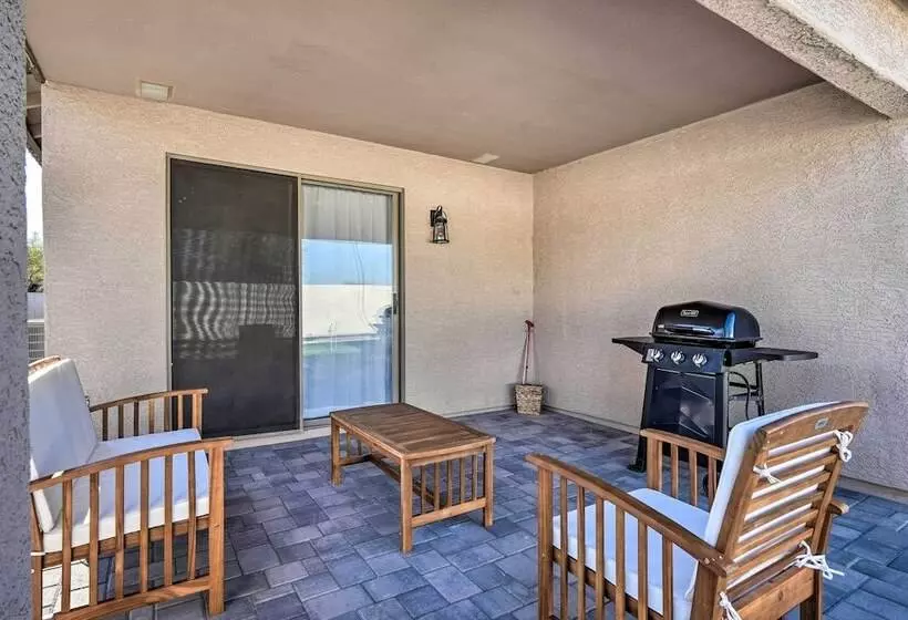 Modern Home W/ Putting Green, 2 Mi To Golfing