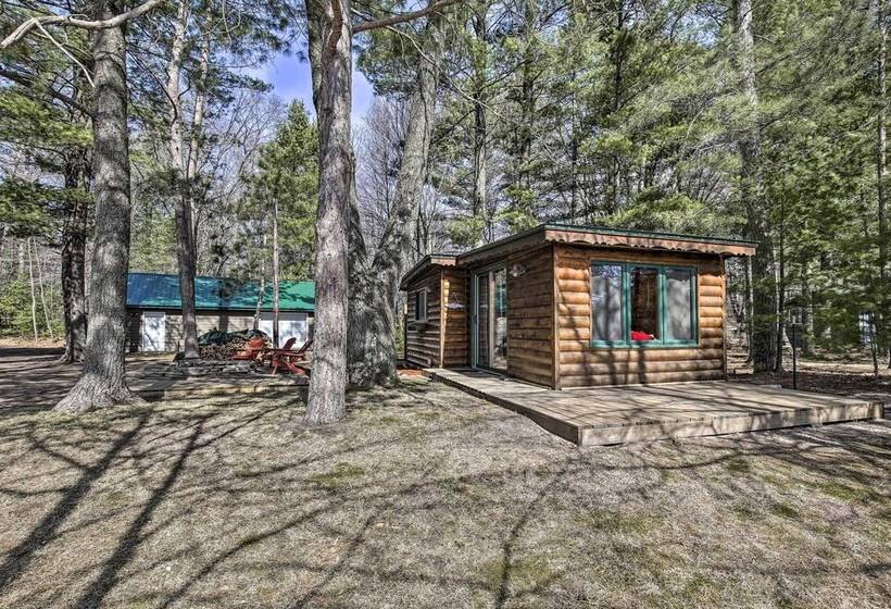 Peaceful Pike Lake Retreat W/ Dock And Kayaks!