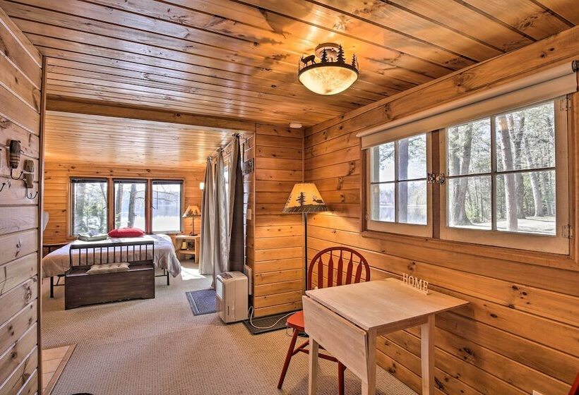 Peaceful Pike Lake Retreat W/ Dock And Kayaks!