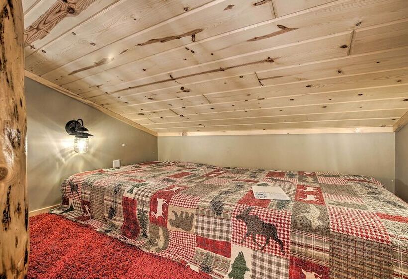 Peaceful Pike Lake Retreat W/ Dock And Kayaks!