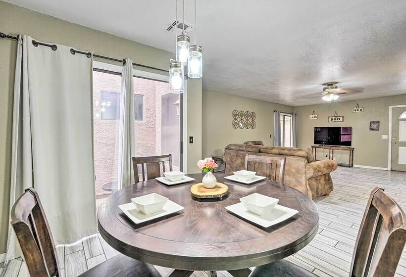 Peoria Home W/ Patio, 2 Mi To Sports Complex!
