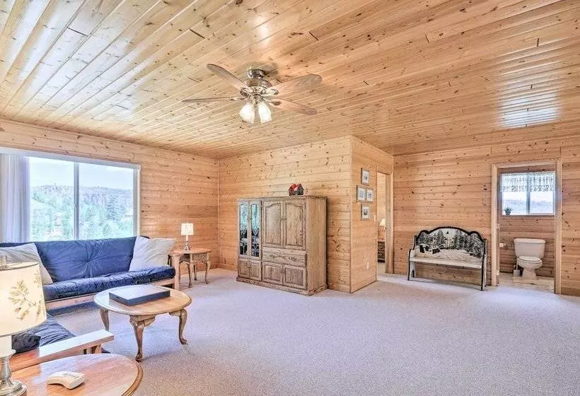 Pet Friendly Cabin < 1 Mi To Panguitch Lake!
