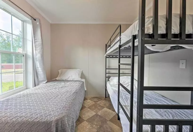 Pet Friendly Cassoplis Cabin, Close To Parks!