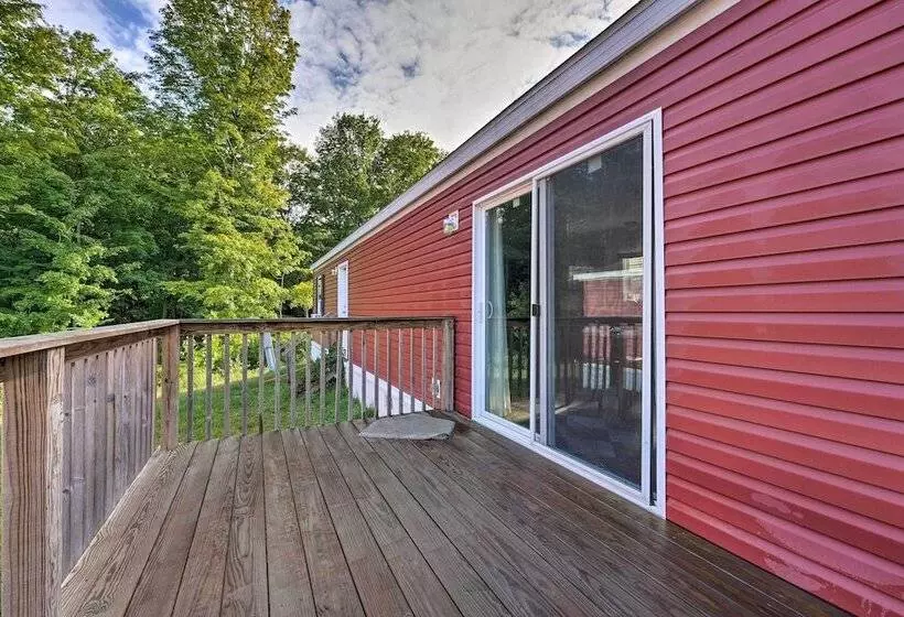 Pet Friendly Cassoplis Cabin, Close To Parks!