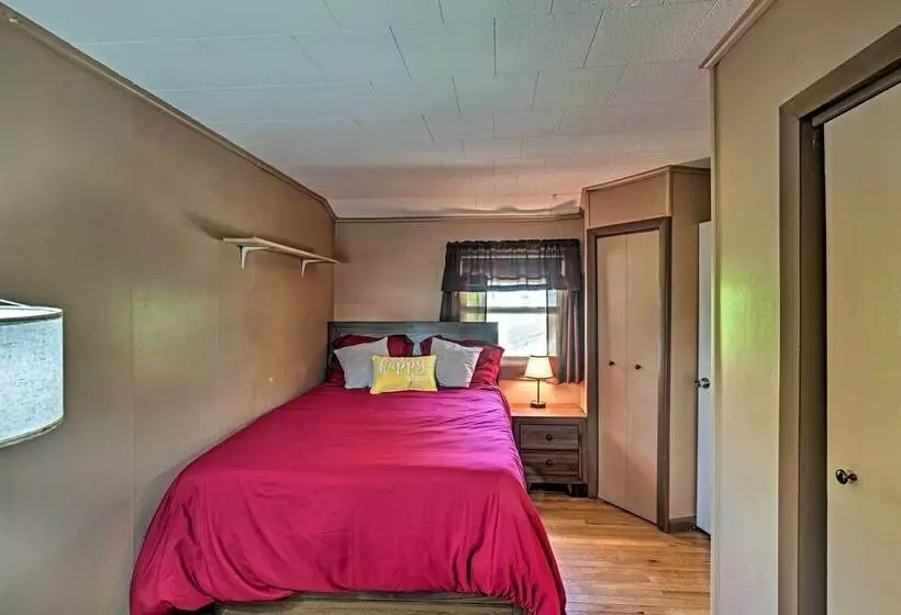 Pet Friendly Ovid Home Near Seneca Lake & Wineries