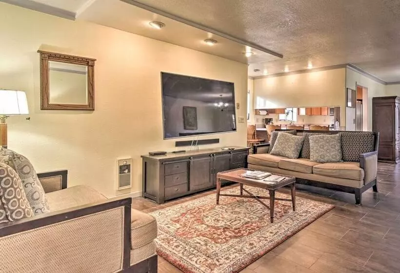 Pet Friendly La Center Home ~ 6 Mi To Casinos