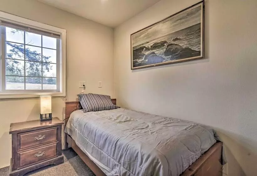 Pet Friendly La Center Home ~ 6 Mi To Casinos