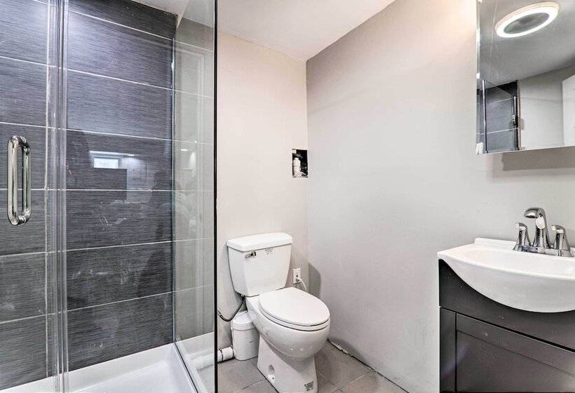 Game Room, Pool & Hot Tub: Poconos Paradise