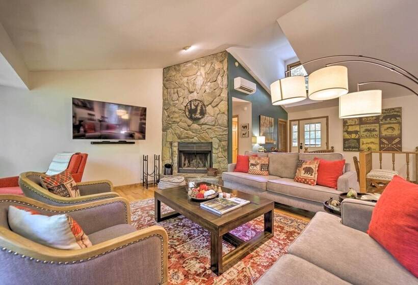 Quiet Blue Ridge Haven < 4 Mi To Sapphire Resort!