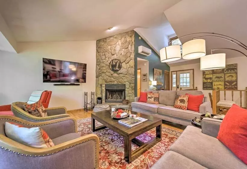 Quiet Blue Ridge Haven < 4 Mi To Sapphire Resort!