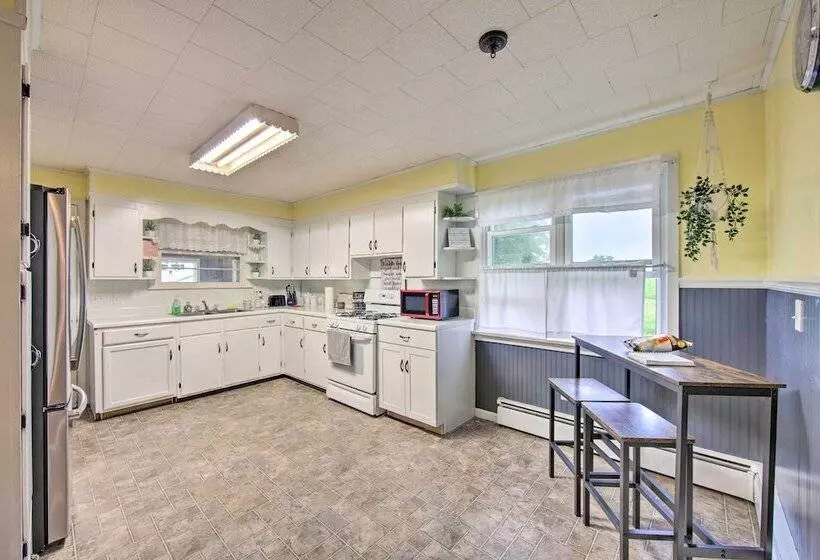 Quiet Elizabethville Home W/ Fire Pit + Views