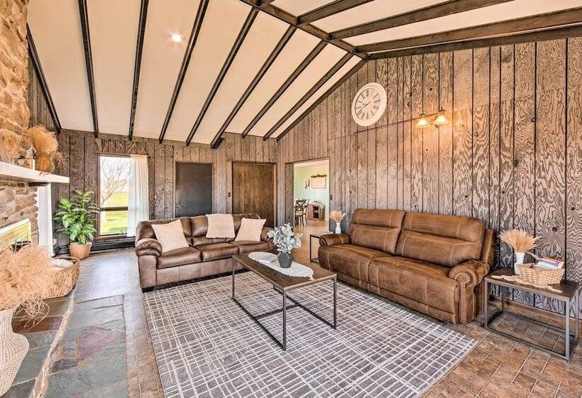 Quiet Elizabethville Home W/ Fire Pit + Views