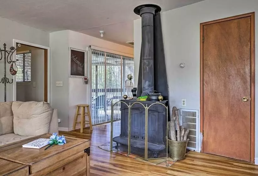 Walk To Downtown: Eclectic Murphys Home W/ Decks!