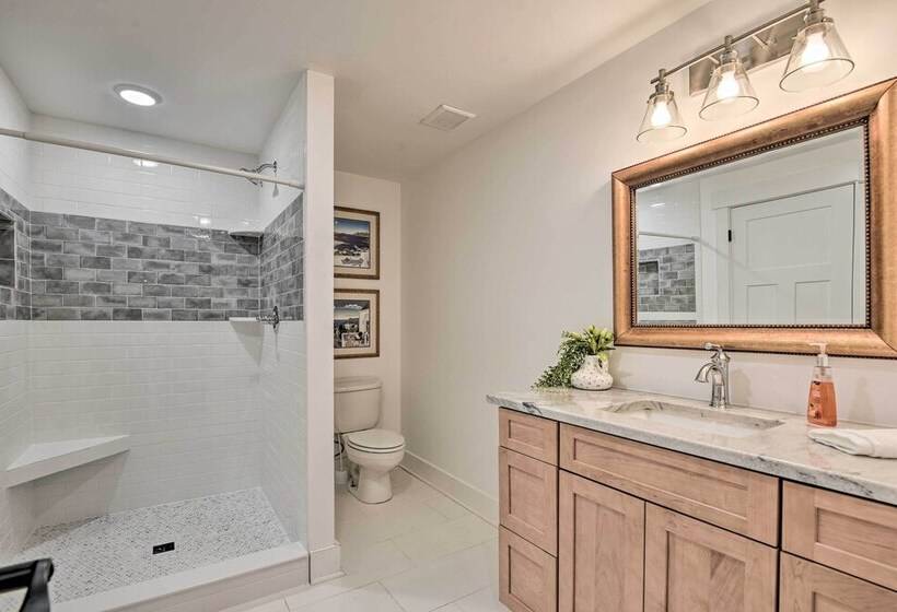 Renovated Lakeside Home W/ Private Boat Dock!