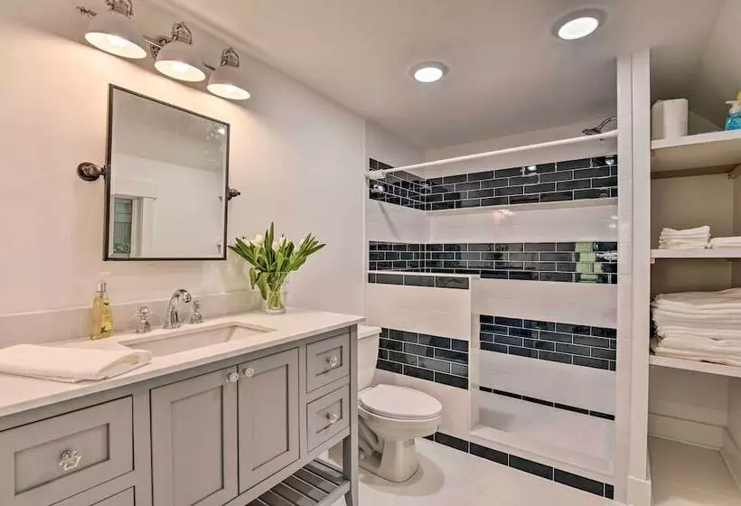 Renovated Lakeside Home W/ Private Boat Dock!