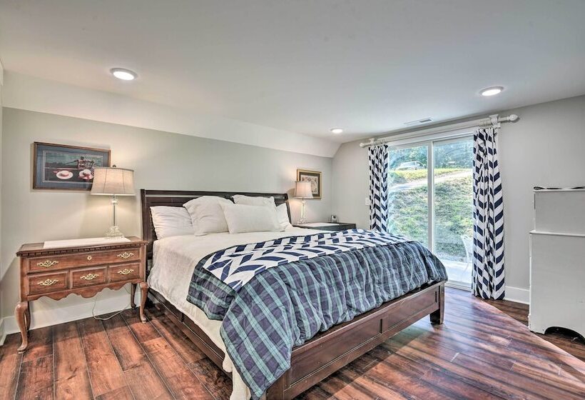 Renovated Lakeside Home W/ Private Boat Dock!