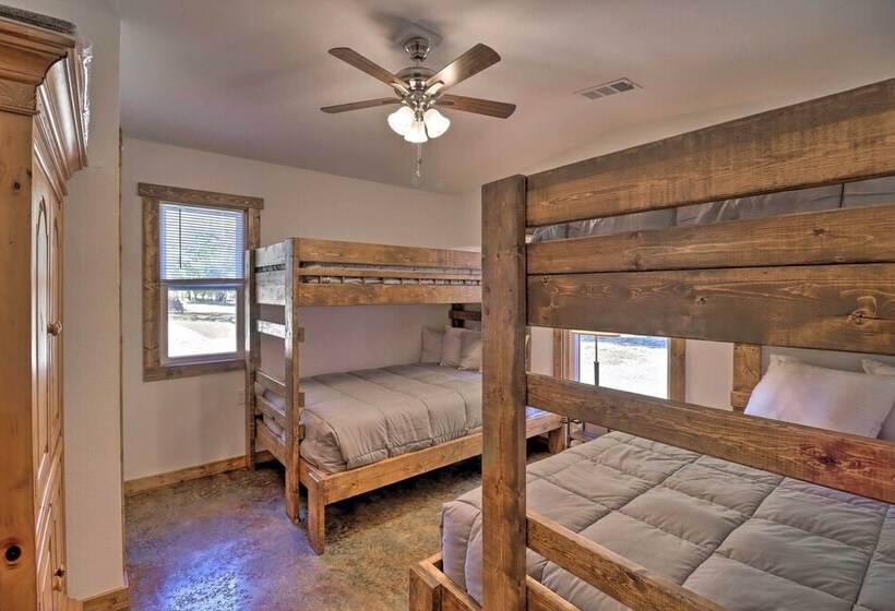 Riverfront  Heaven On The White  W/ Covered Patio!