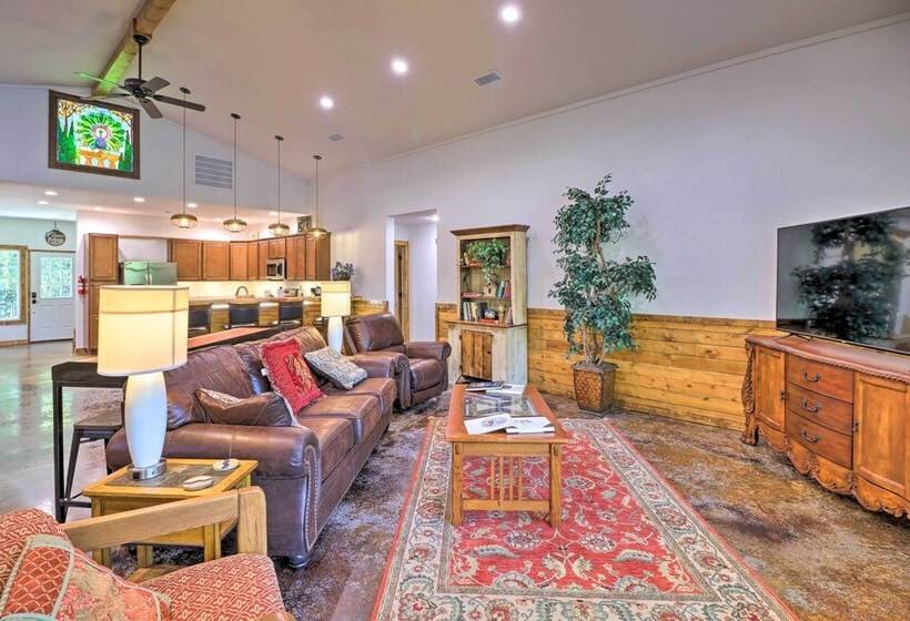 Riverfront  Heaven On The White  W/ Covered Patio!