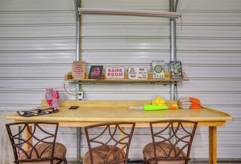 Rustic Dale Hollow Lake Cabin Private Hot Tub!