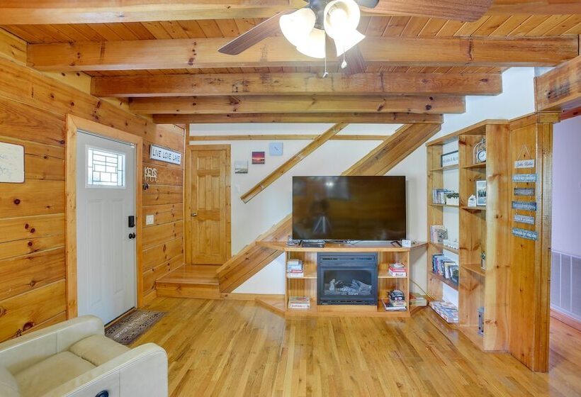 Rustic Dale Hollow Lake Cabin Private Hot Tub!