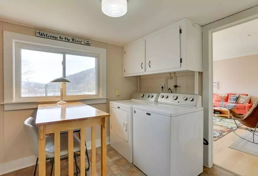 Scenic Home On The Delaware River, Pet Friendly!