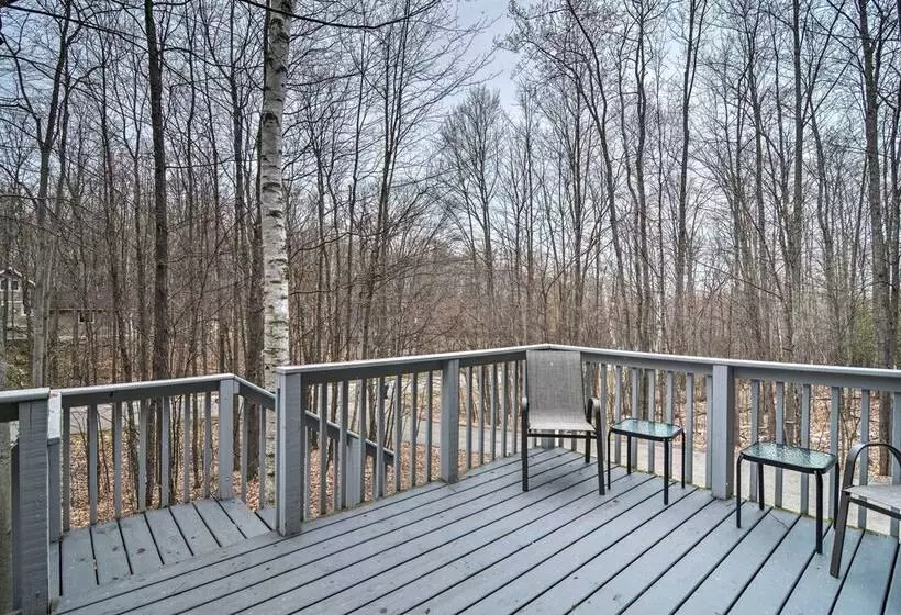 Secluded Gaylord Cabin W/ Deck, Fire Pit & Grill!