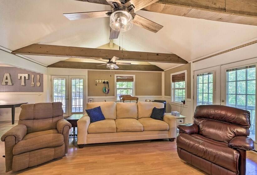 Secluded Vian Retreat Close To Tenkiller Lake