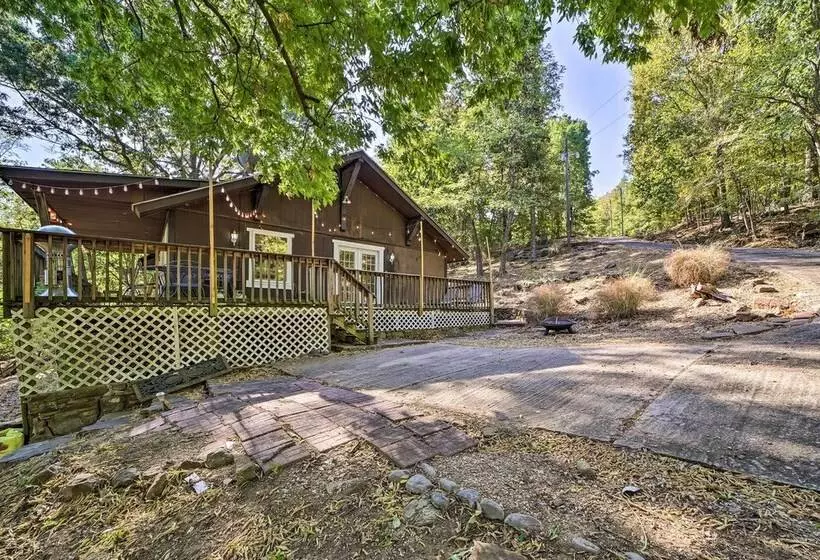Secluded Vian Retreat Close To Tenkiller Lake