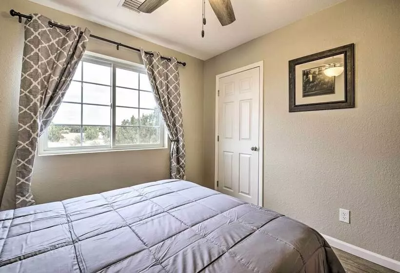 Quiet Show Low Home W/ White Mountain Lake Access!
