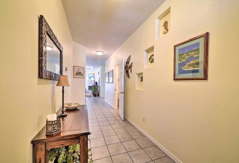 Snowbird Getaway: Waterfront Home, 1 Mi To Beach