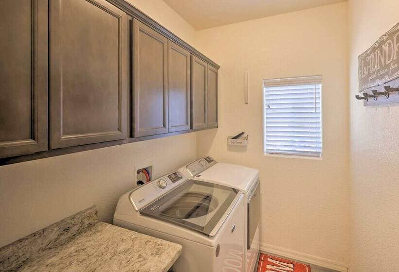 Sunny Bullhead City Home W/ Patio & Mnt View!