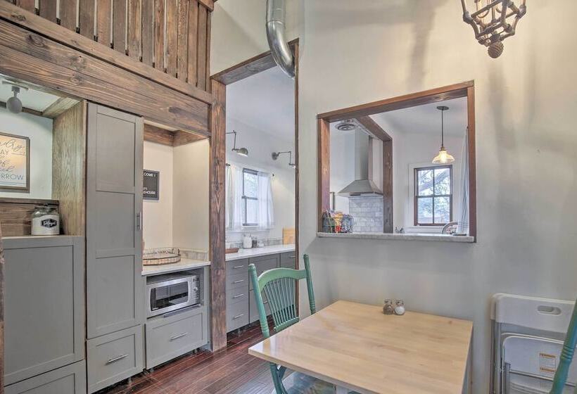 The Little Alsatian House: 18 Miles To San Antonio