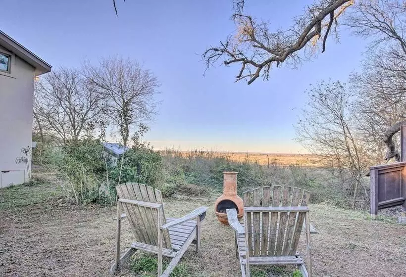 The Little Alsatian House: 18 Miles To San Antonio