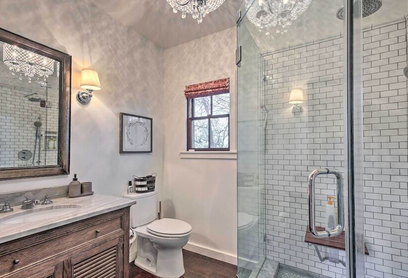 The Little Alsatian House: 18 Miles To San Antonio