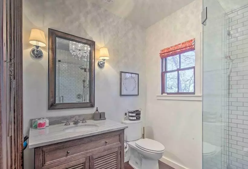 The Little Alsatian House: 18 Miles To San Antonio