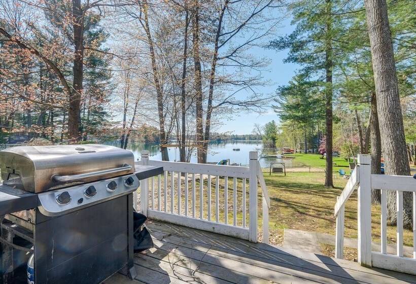 Traverse City Cottage W/ Dock & Beach Area!